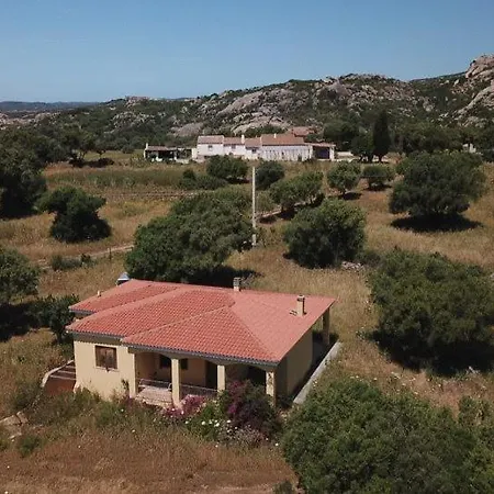 Semesterbostad Arzachena-villa Moru Relax In Mezzo Natura *